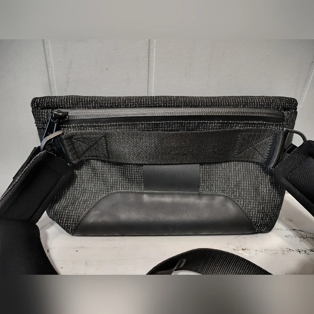 ALPAKA Air‎ Sling Pro Compact Antitheft Shoulder Bag Fidlock Magnetic Travel